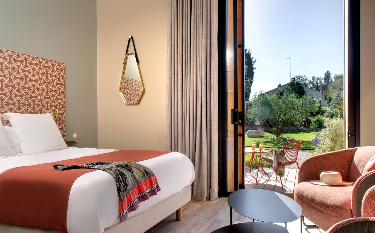 Maison D'Hotes Le Pre Gourmand - Adults Only Eyragues Exterior foto