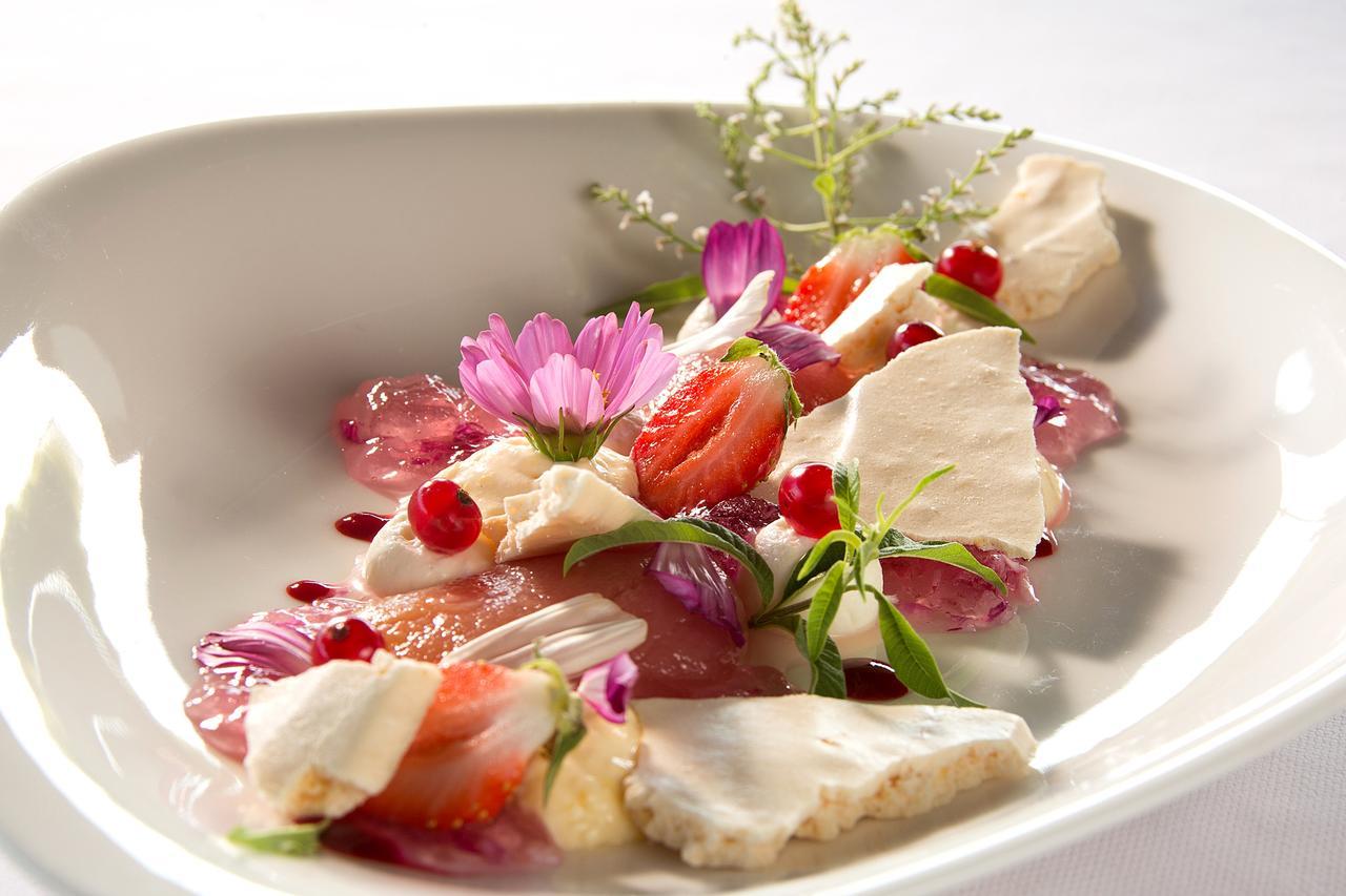 Maison D'Hotes Le Pre Gourmand - Adults Only Eyragues Exterior foto